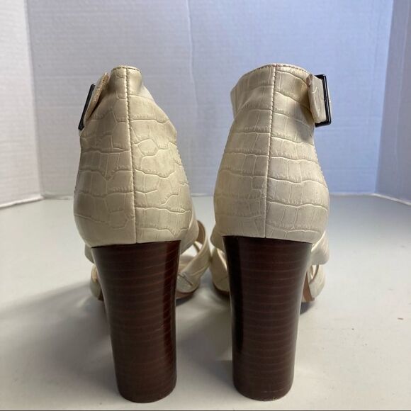 JONES NEW YORK,Cream,Cone Block, Open toe,Gladiator Heels,Sz 6.5 M, Jessie Style - Picture 9 of 14